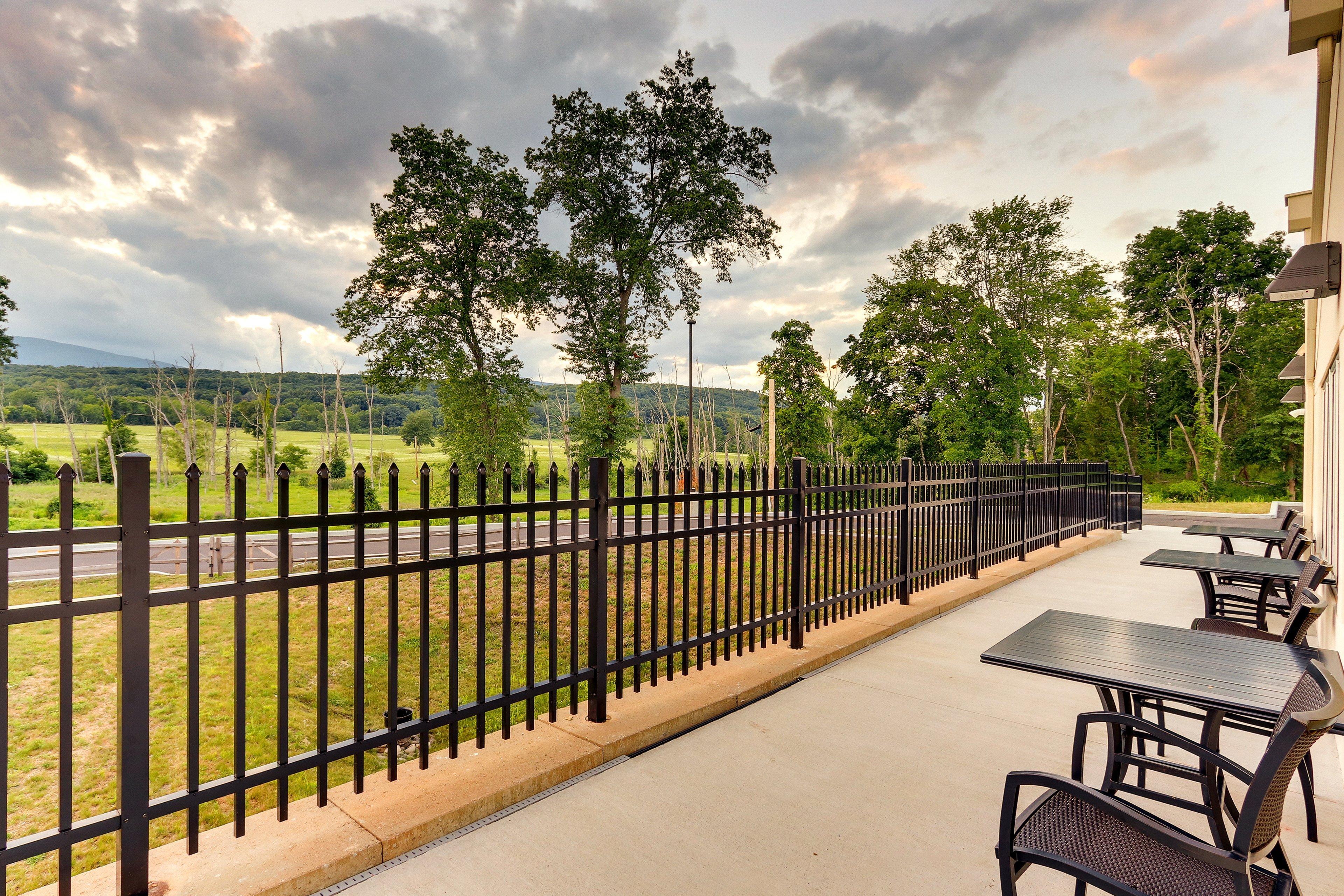 Holiday Inn Express & Suites - Saugerties - Hudson Valley By Ihg Экстерьер фото